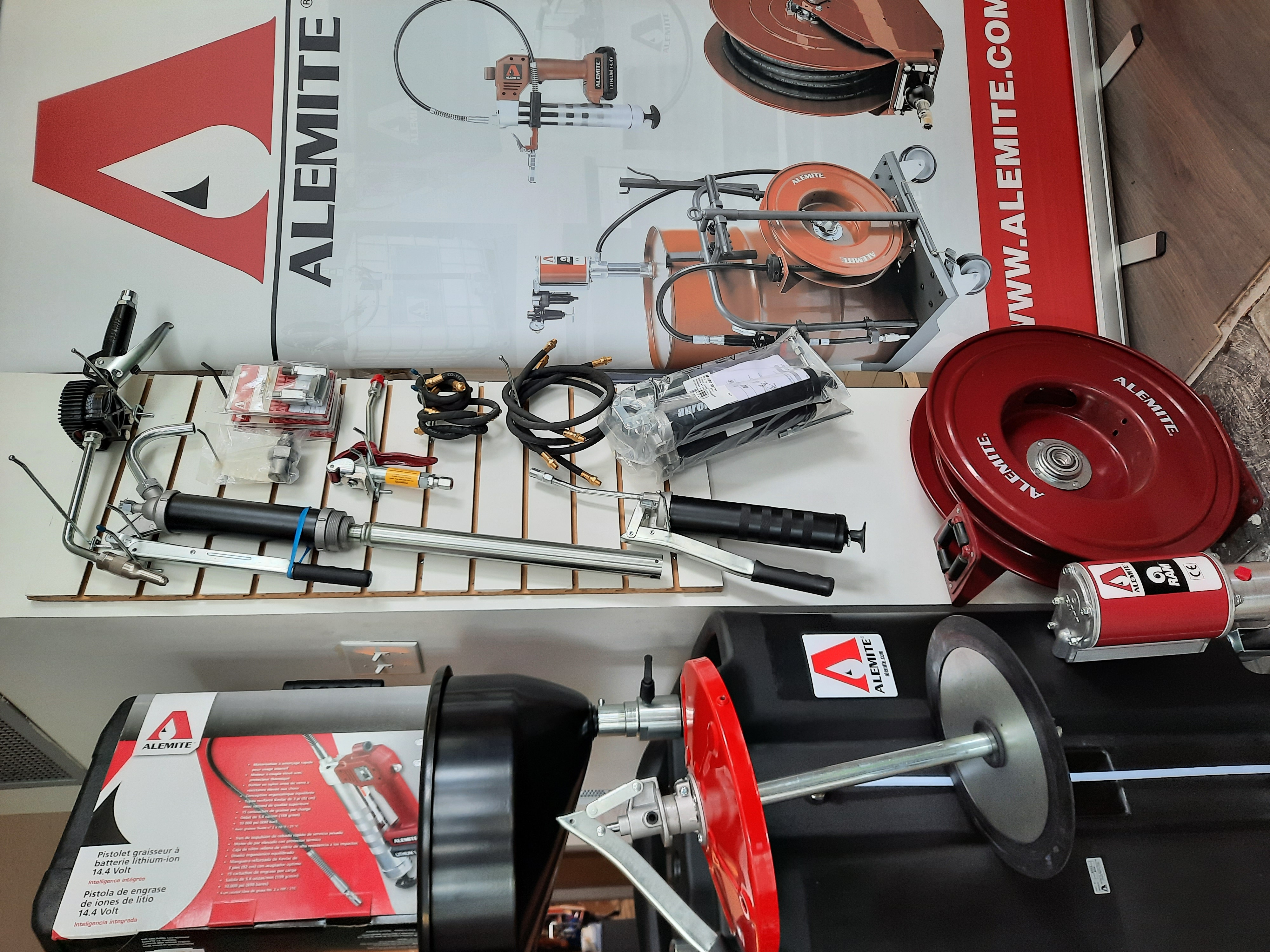 Leaf Hydraulic equipments